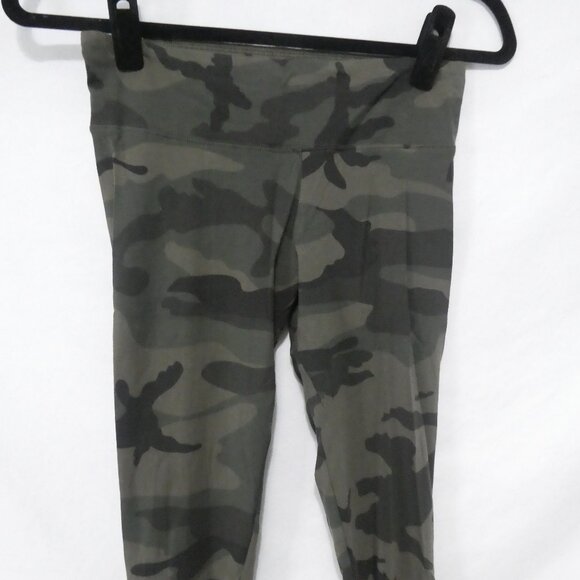 TNA | small | Camouflage Patterned Stylish Leggings | NWOT - Picture 6 of 16